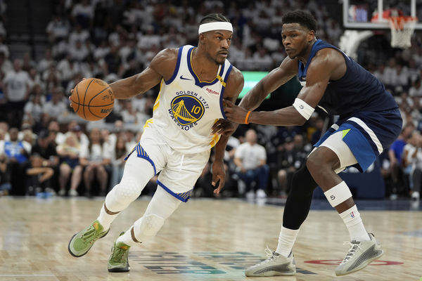 体育直播-巴特勒新星重要助攻表现突出，澳大利亚队前途光明！-体育直播